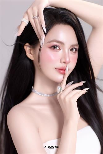 BEAUTY #35